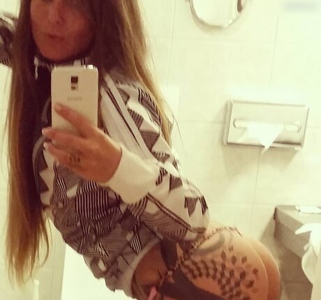 Schwesta Ewa étoile sexy image