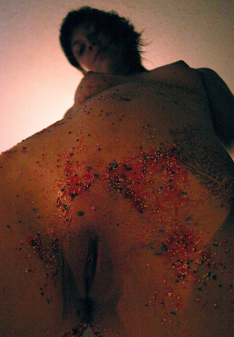 Opiette modèle porno img