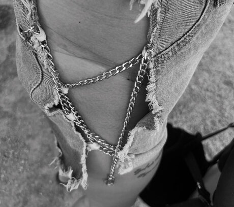 hi iam sara belle étoile galeries