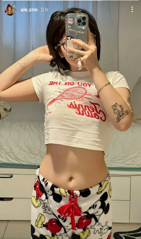 pom-pom girl nue onlyfans sexy img