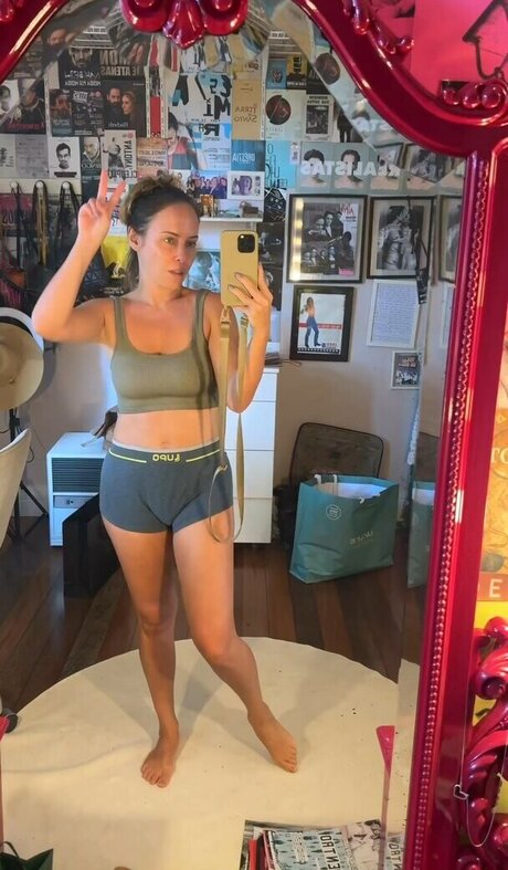 transexuelle post-opératoire onlyfans nus pornographiques img