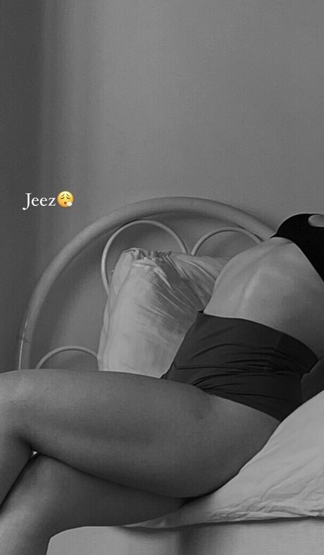 Hilal Fener mannequin photo