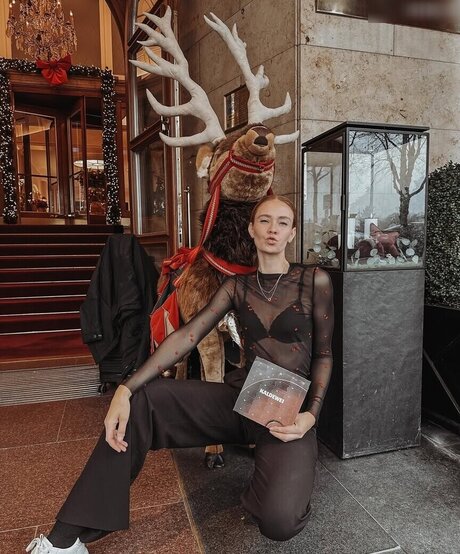 Sandra Hunke star érotique images