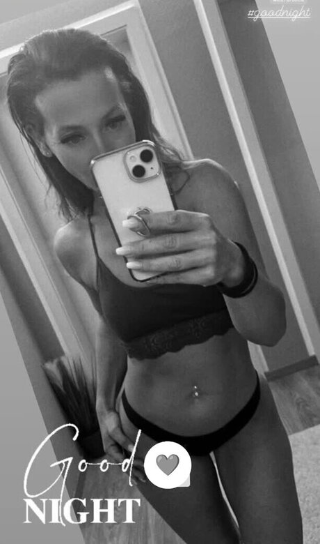 Susann1131 meilleure star du porno des photos