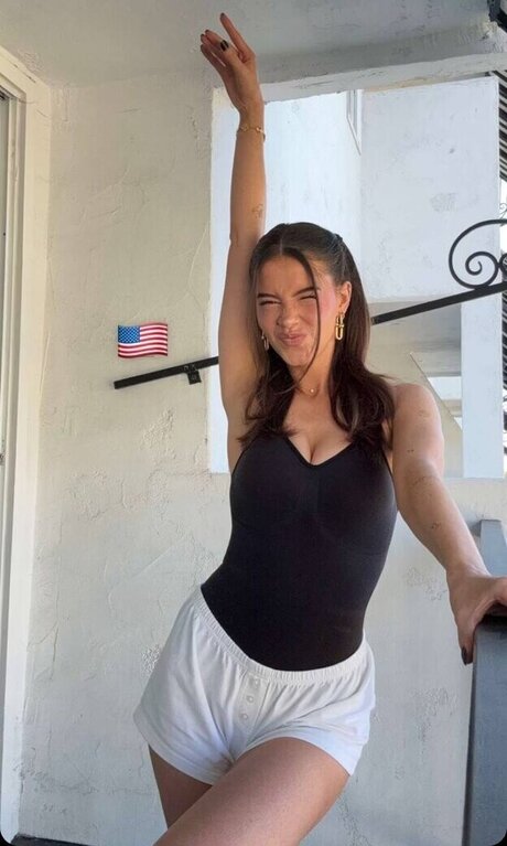 L a Elui star du porno sexy galerie