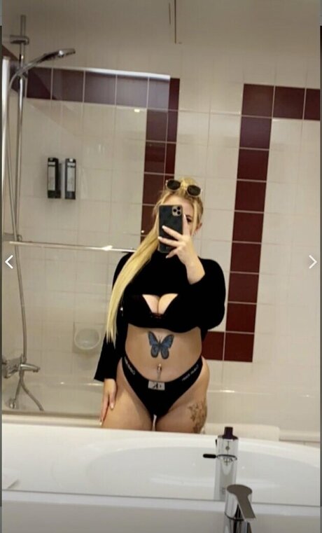 joanna offiziell modèle parfait galerie