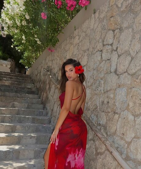 Ashleigh Menin modèle archive