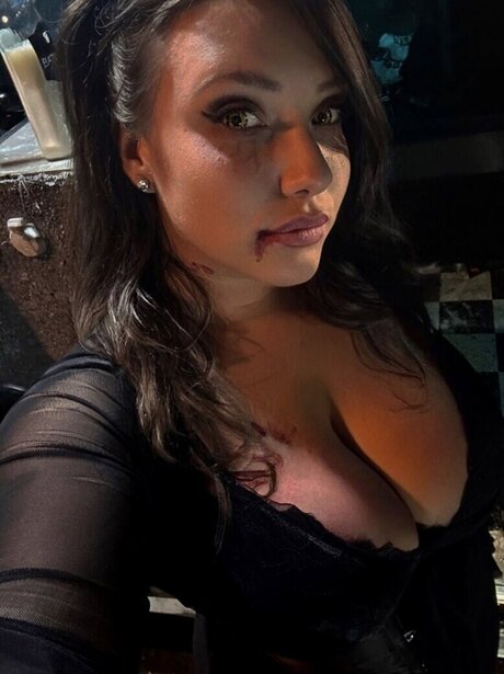 Lara Marie v__ modèle sexy photos