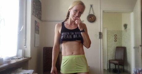 moddellauralina modèle sympa img