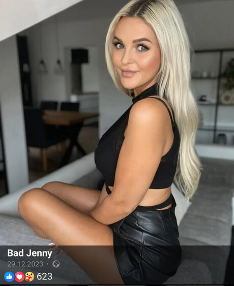 BadJenny star du porno hd image
