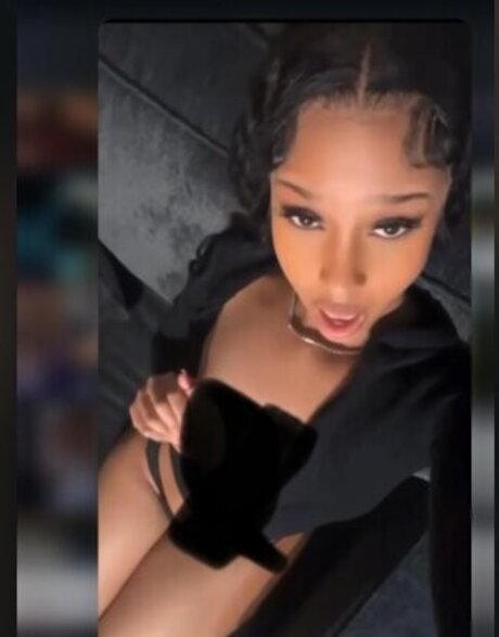 therealmayyaa star du porno sexy image