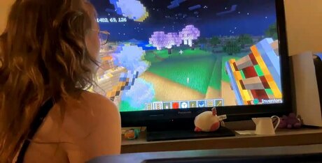 Lenity Life star du porno sympa images