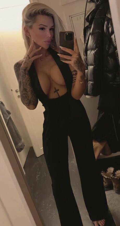 Emma Sandell sandellemma étoile hd des photos