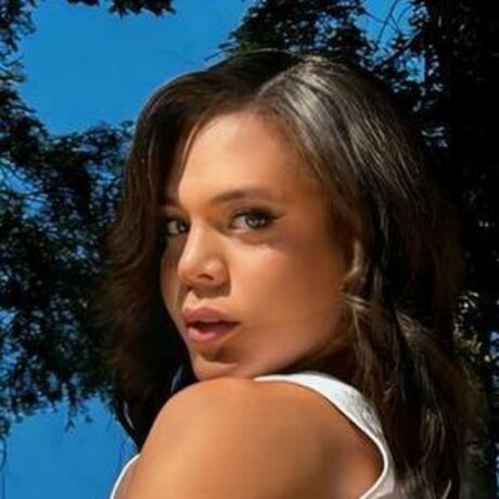 Sofhia Montesino modèle de sexe des photos