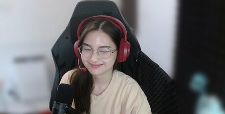 Swansage actrice chaude photo