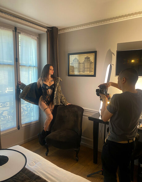 Lauraa rsi étoile sexy photos