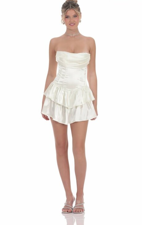 Sarah E Coomer modèle chaud collection