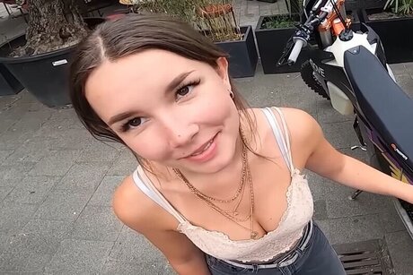 joysemmi star du porno sympa galerie