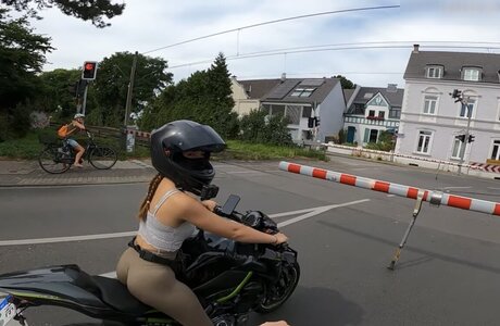 joysemmi haut de star du porno galeries