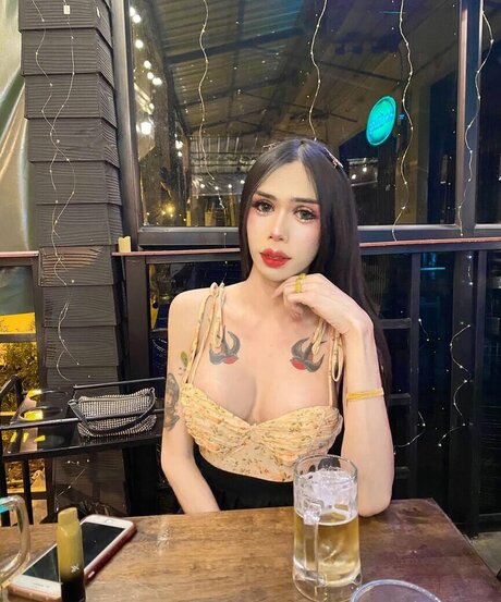 Natthrika étoile xxx img