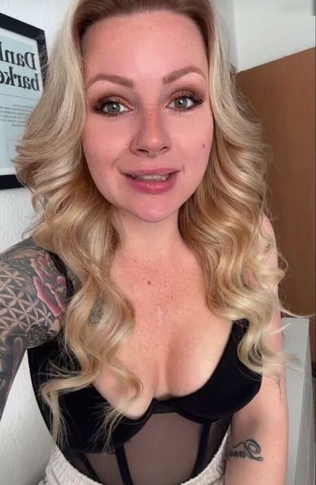 fans de milf gothique uniquement gratuit exclusif photos