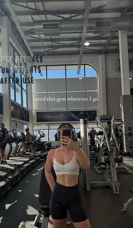 Majaaleonie étoile xxx photos