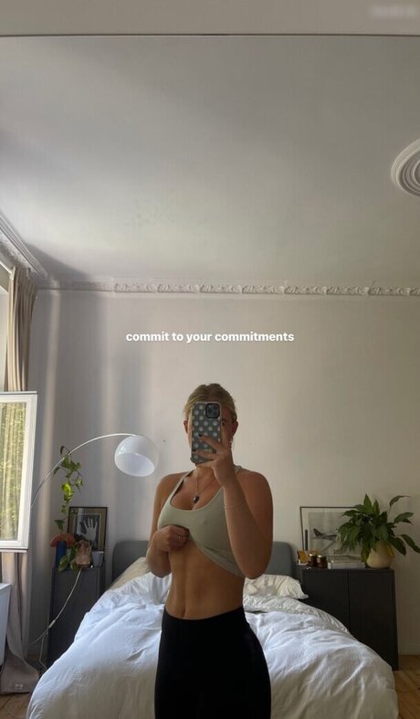 Majaaleonie art de star du porno galeries