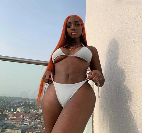 Sandra Lambeck joli modèle img