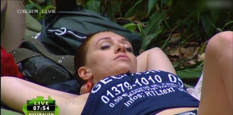 Ich bin ein Star Holt mich hier raus_ actrice érotique collection