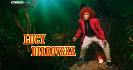 Ich bin ein Star Holt mich hier raus_ actrice érotique collection