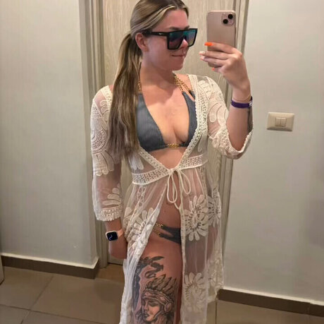 Die Meedtis belle star du porno photo