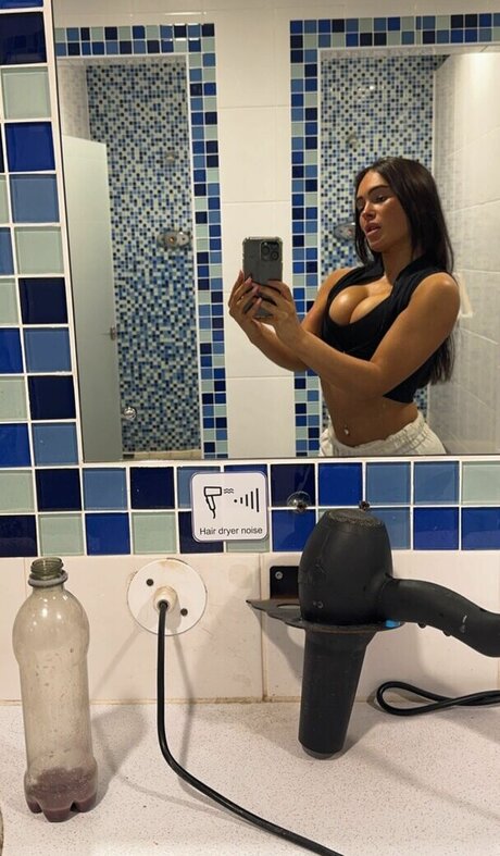 Ciara Wilmot actrice porno galeries