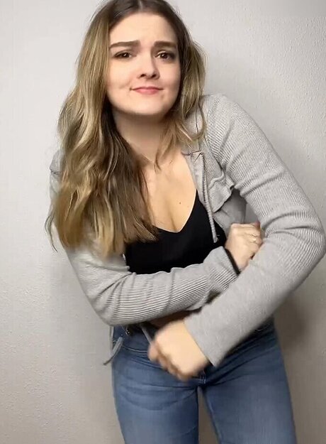 Mondwika modèle de haute qualité galerie