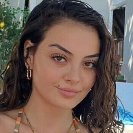 tanriverdinazlican modèle hd collection