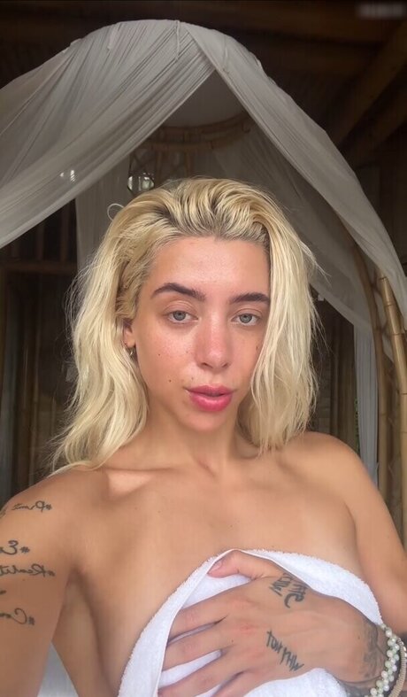 Walentina Doronina modèle sexy img