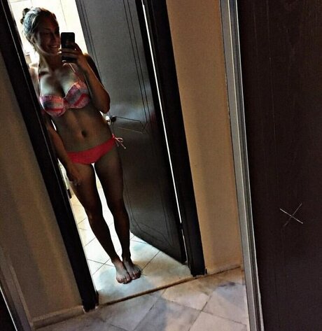 fans sociaux uniquement belle érotique des photos