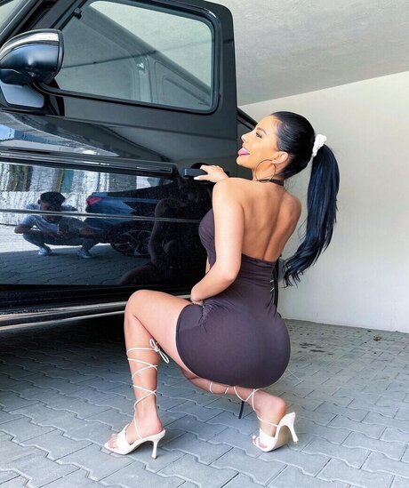 Ivana Santacruz jolie star du porno photo