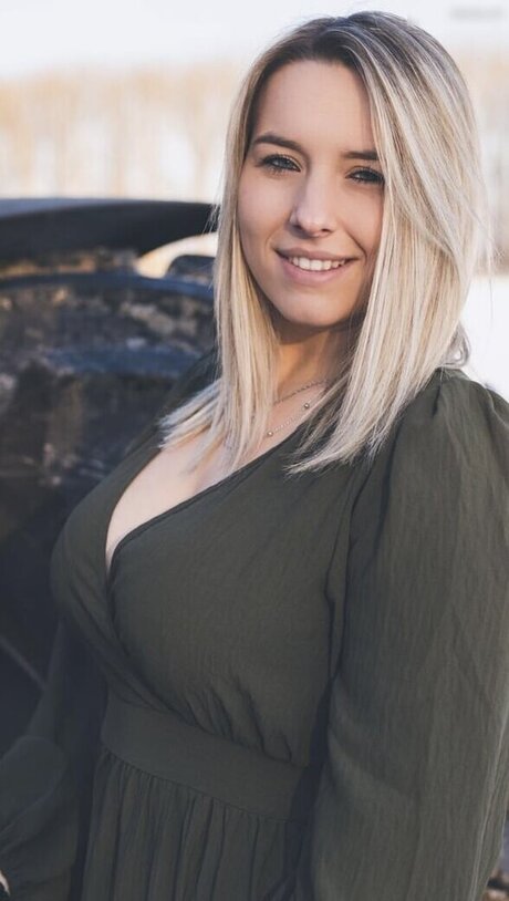 Alinas Landleben modèle de haute qualité galeries