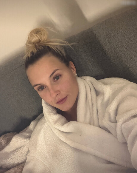 Bella Celine actrice adulte image