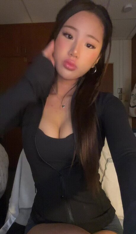 Veeliette actrice de grande qualité des photos