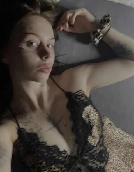 Kalashlika modèle hd photos