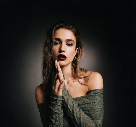 Chiara Costalunga belle star du porno img