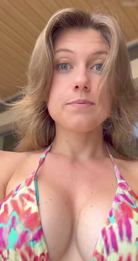 Mona Huygelen art étoile images