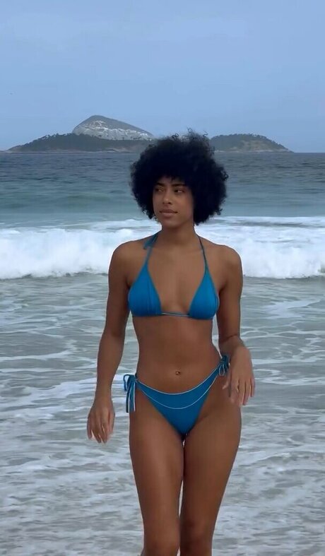 Yara Charry meilleur modèle galeries