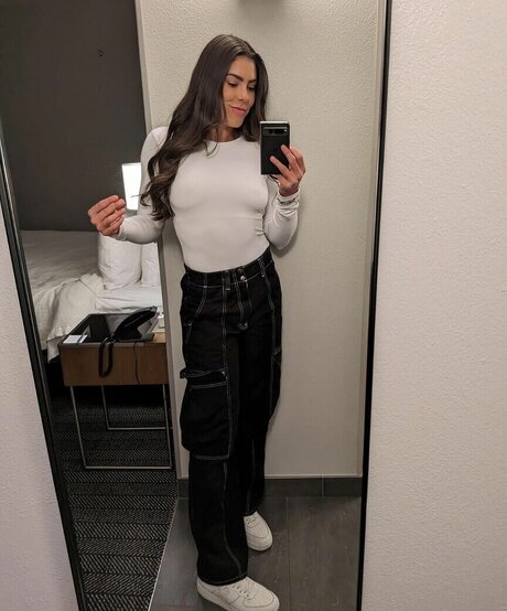 Kelsey Plum WNBA Star star du porno sexy photos