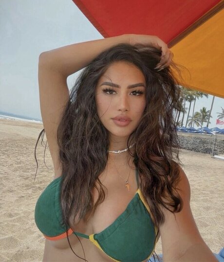 Lydddy actrice érotique des photos