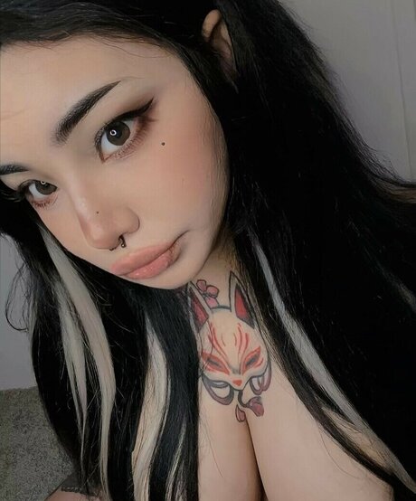 Sobaroll actrice libre des photos