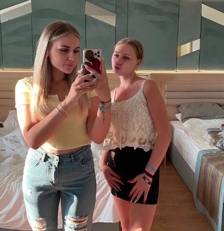 Wollnys star du porno en haute qualité images