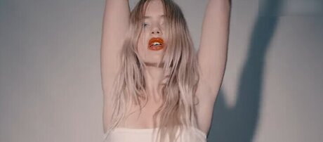 hollaura star du sexe images