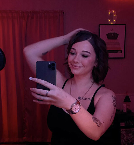 Caiidenn star du sexe photo